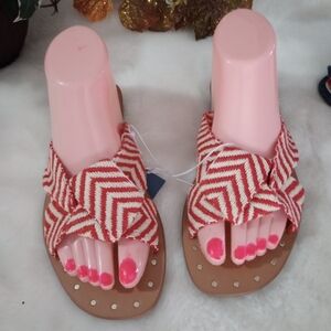 New condition sandals shoes for women size 6.5